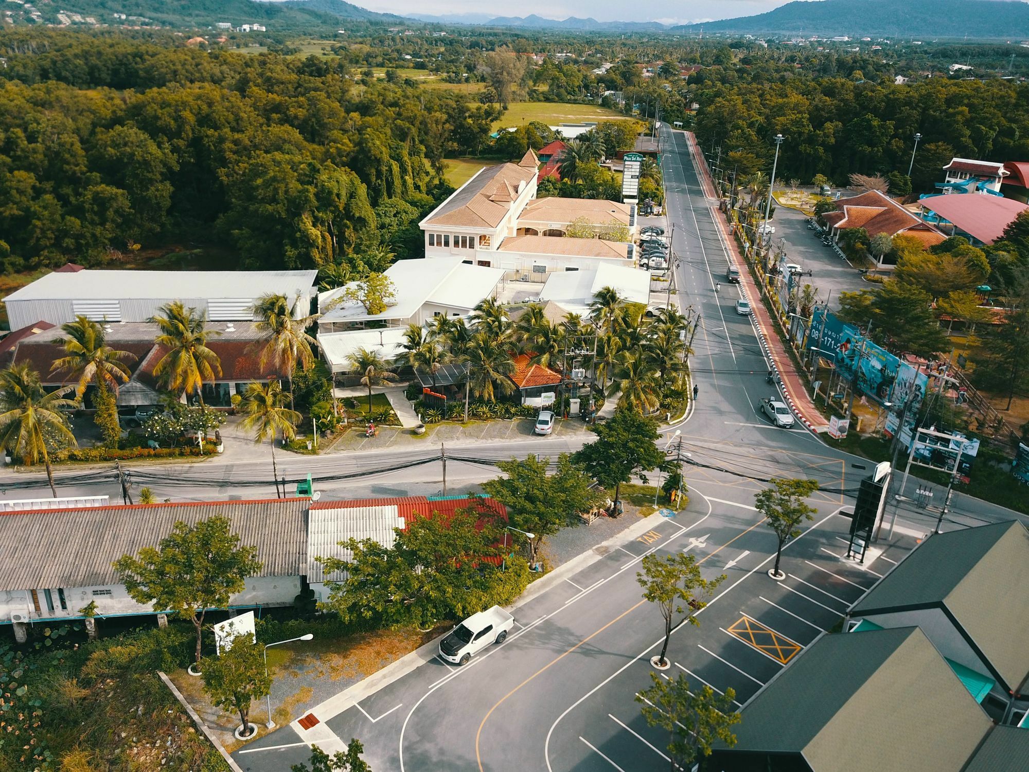 Oceanstone By Holy Cow 205 Apartment Phuket Bagian luar foto